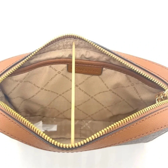 Michael Kors Large EW Crossbody Bag & Phone Case Wallet Wristlet - Picture 7 of 9